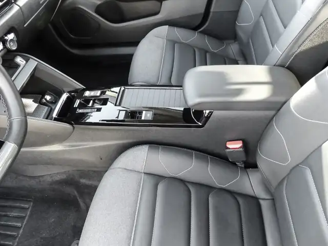 Citroen C4 view 10