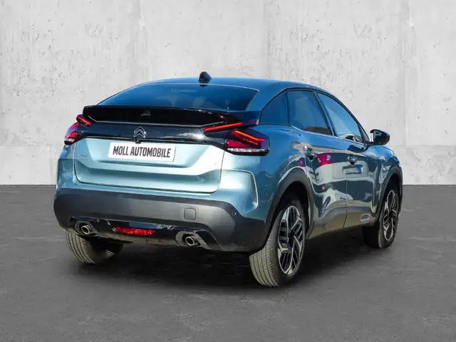 Citroen C4 view 2