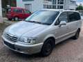 Hyundai Trajet 2.0 GLS Team 06 Grau - thumbnail 2
