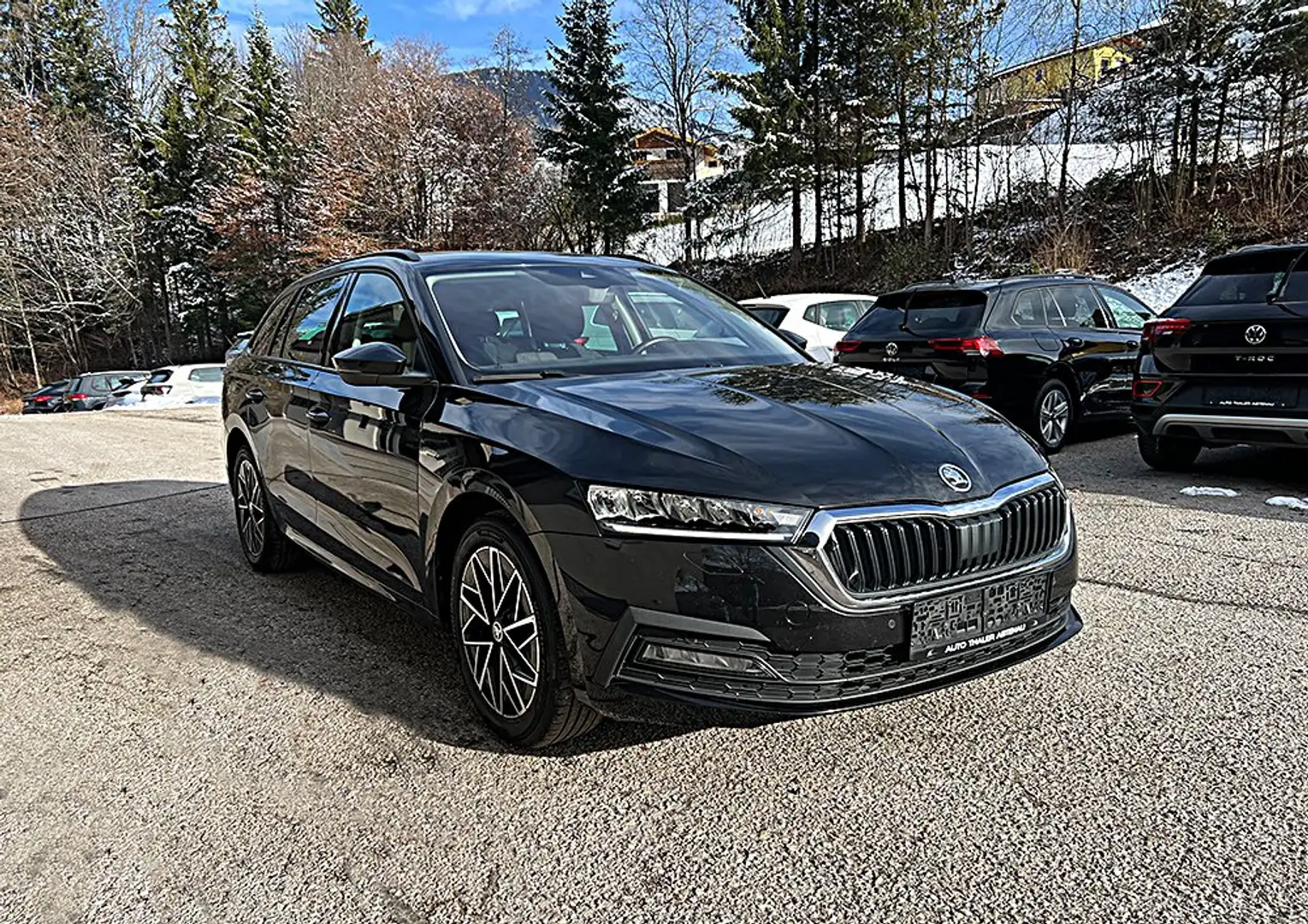 Skoda Octavia Combi 2,0 TDI Ambition DSG Schwarz - 2