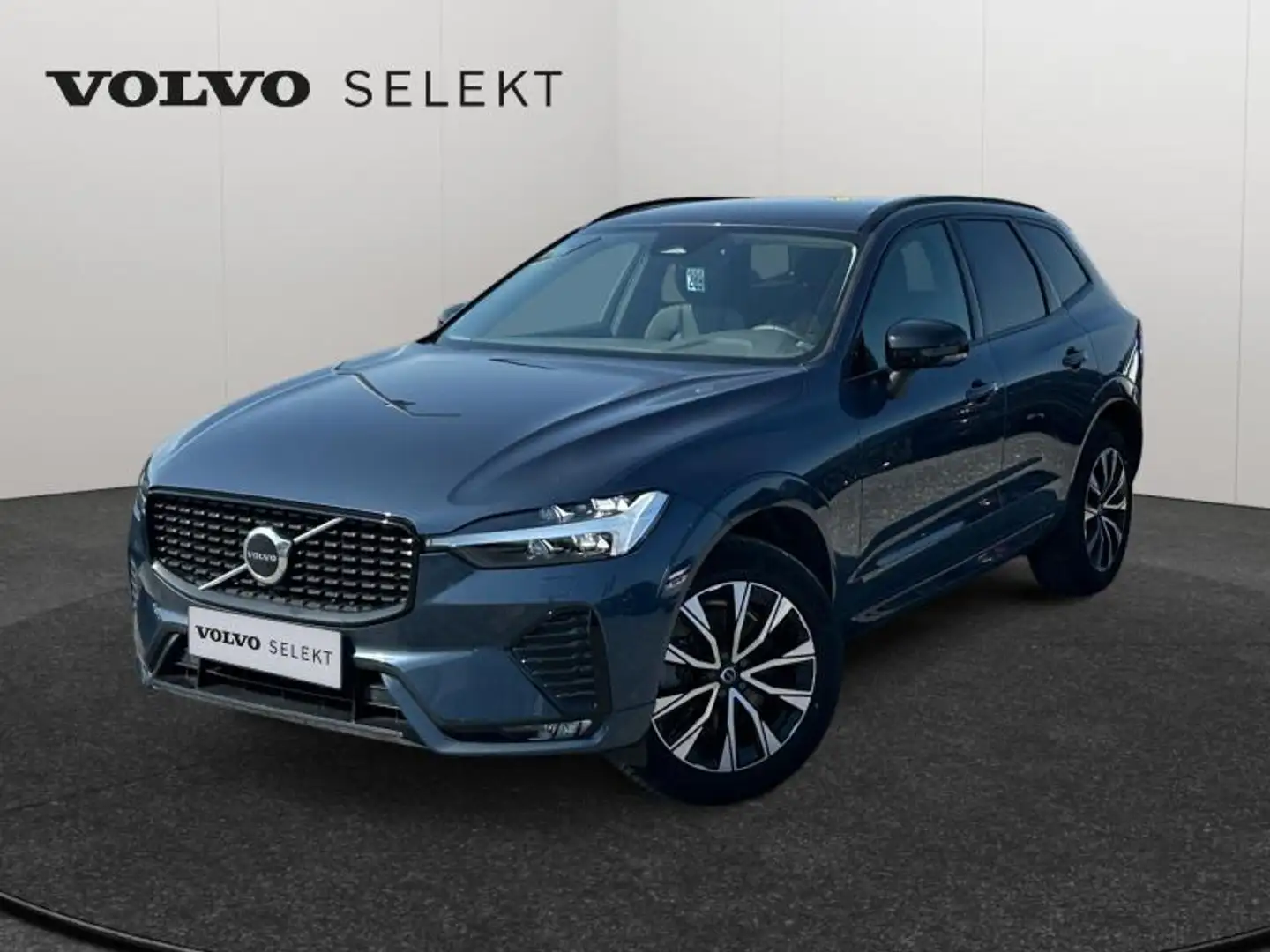 Volvo XC60 B4 Plus Dark / Diesel Bleu - 1