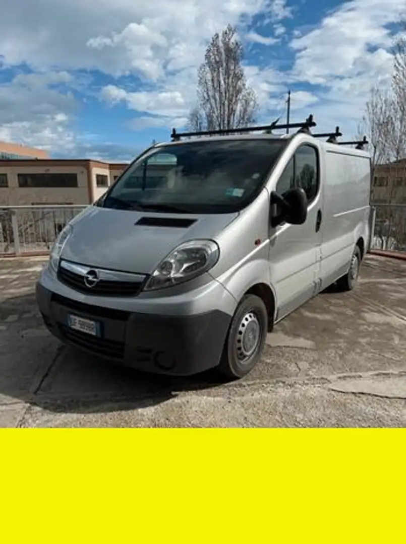 Opel Vivaro - 1