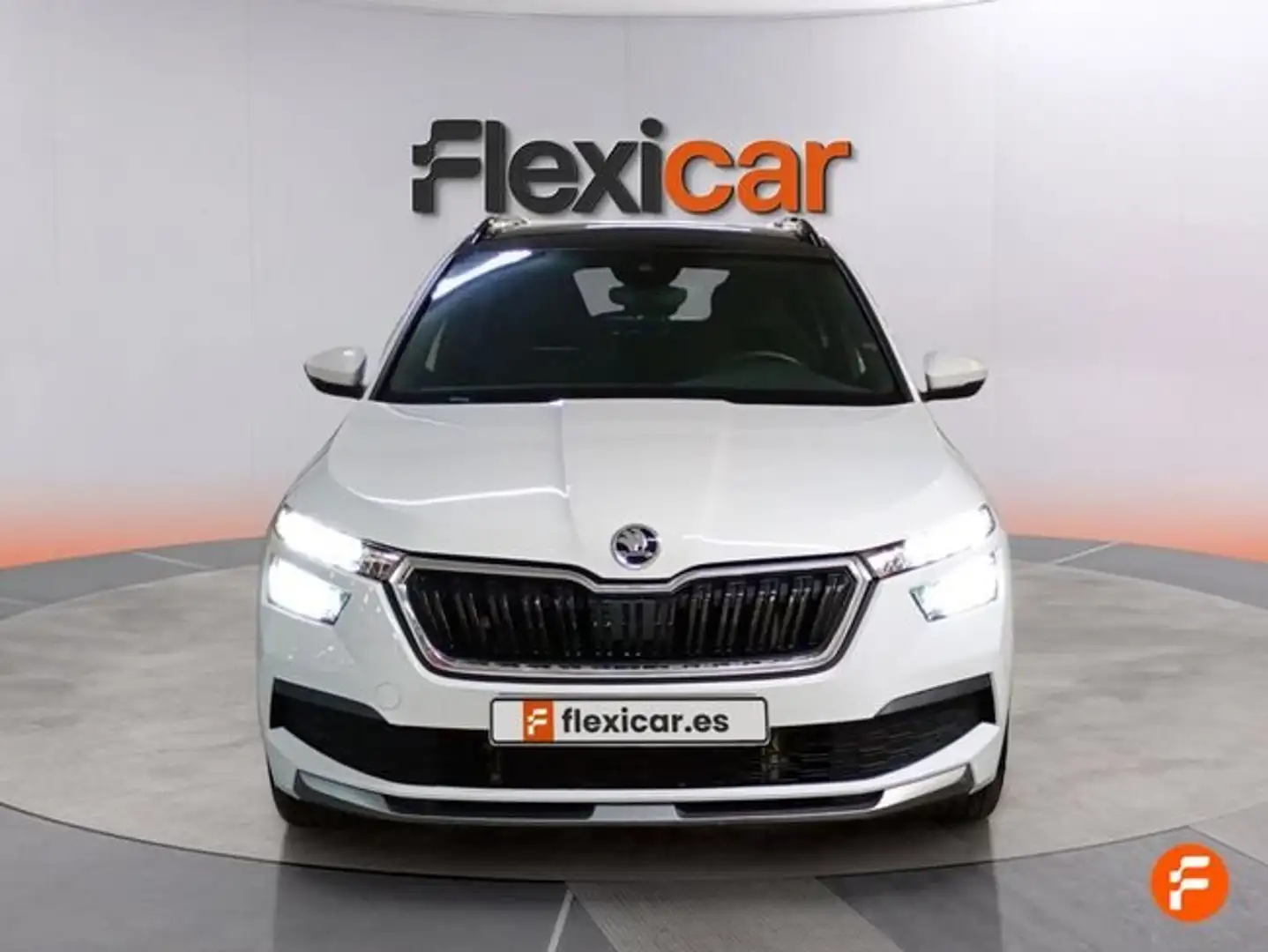 Skoda Kamiq 1.5 TSI Sport DSG Blanco - 2
