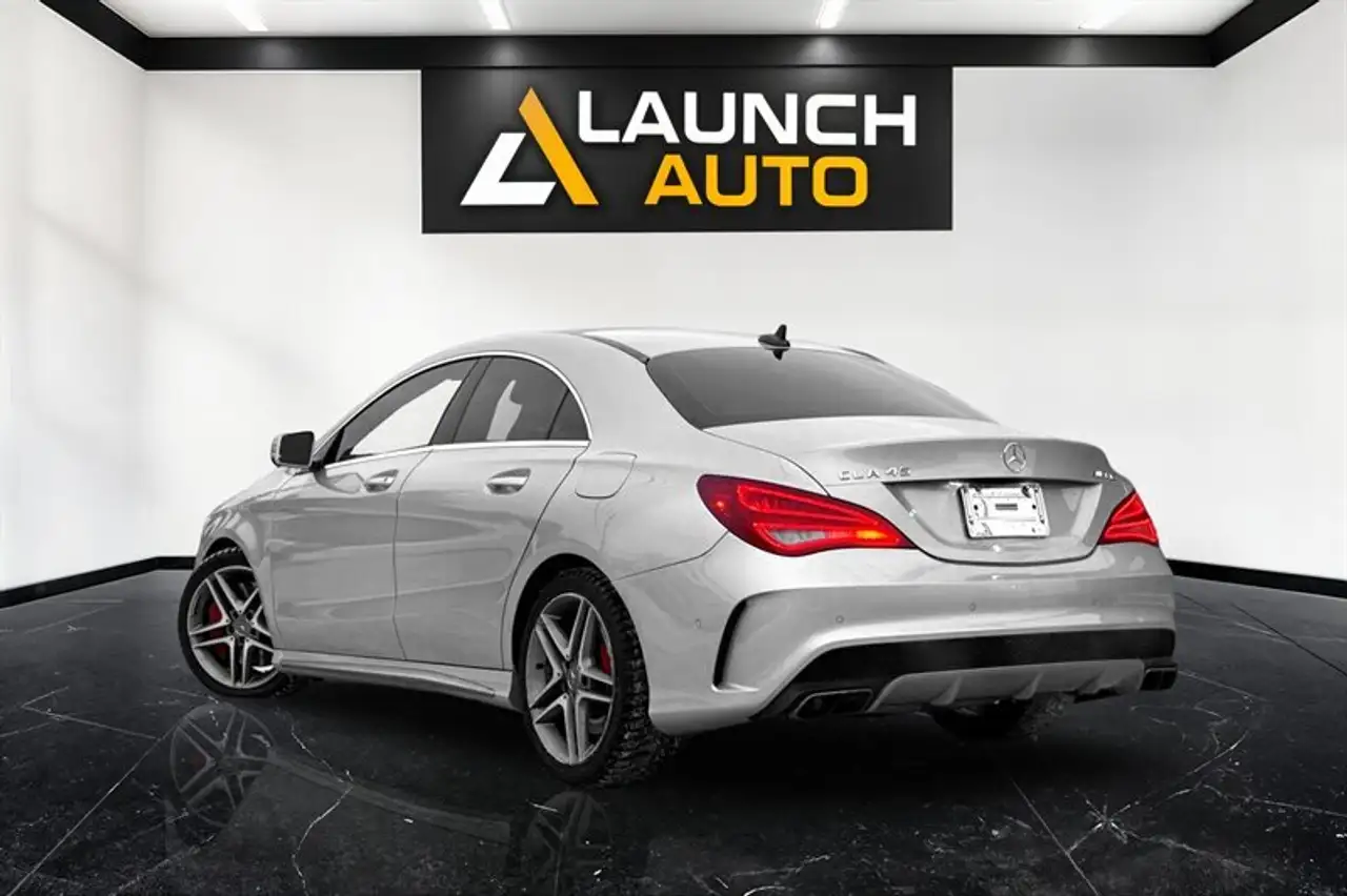 Mercedes-Benz CLA снимка Mercedes-Benz CLA