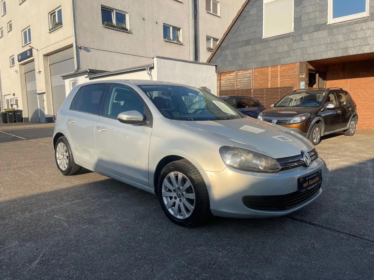 Volkswagen Golf 2.0 TDI DPF Comfortline Grau - 1
