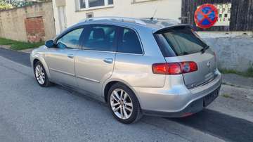 2,2 16V Emotion Aut.