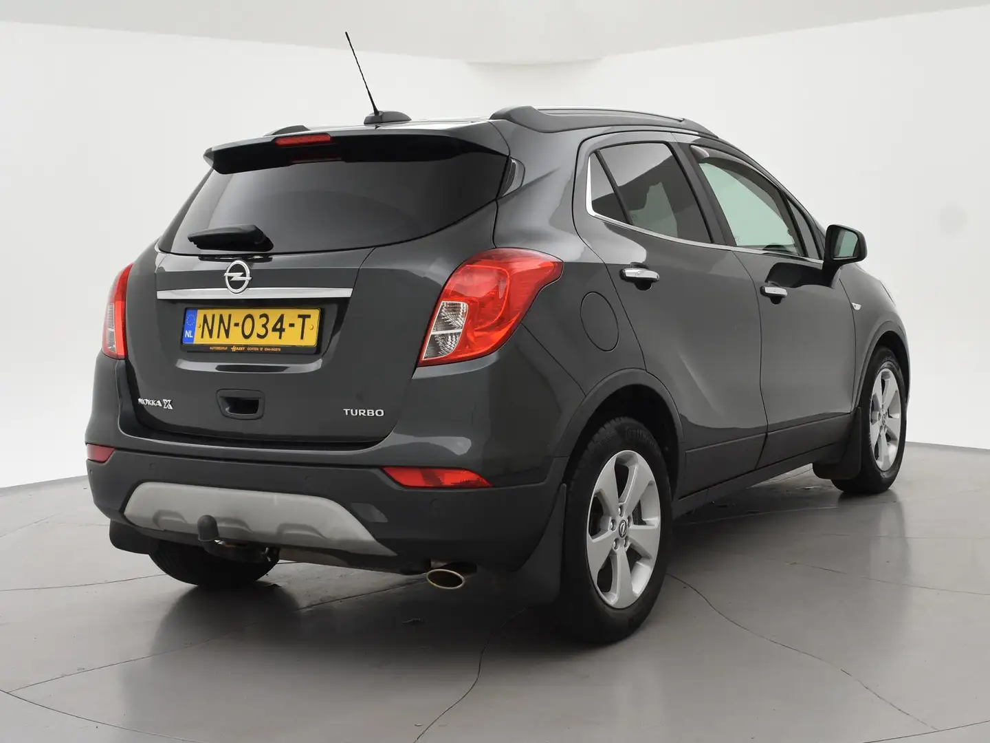 Opel Mokka X 1.4 TURBO 140 PK INNOVATION + APPLE CARPLAY | TREK Grijs - 2