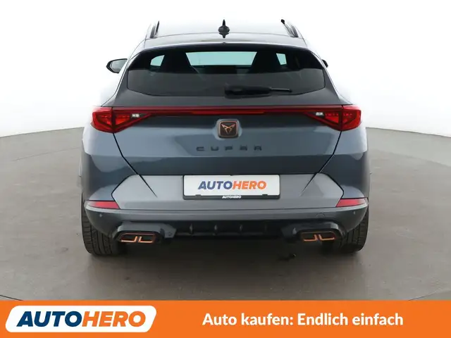 Cupra Formentor view 5