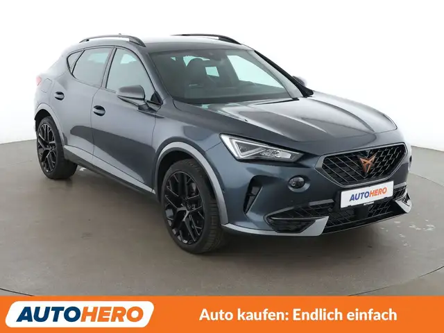 Cupra Formentor view 8