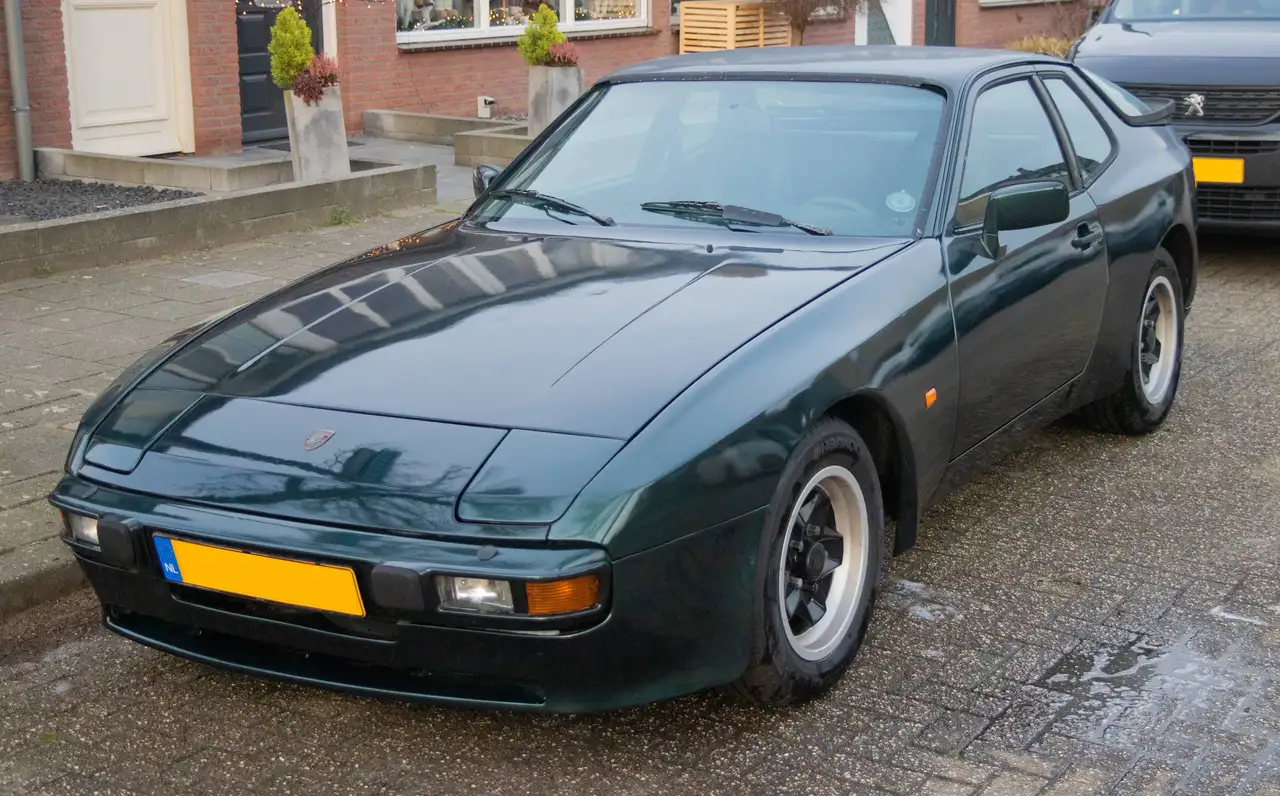 Porsche 944 2.5 Coupé, foto 6