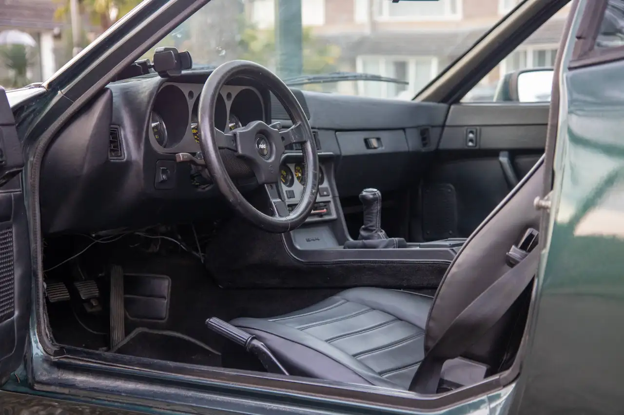 Porsche 944 2.5 Coupé, foto 8