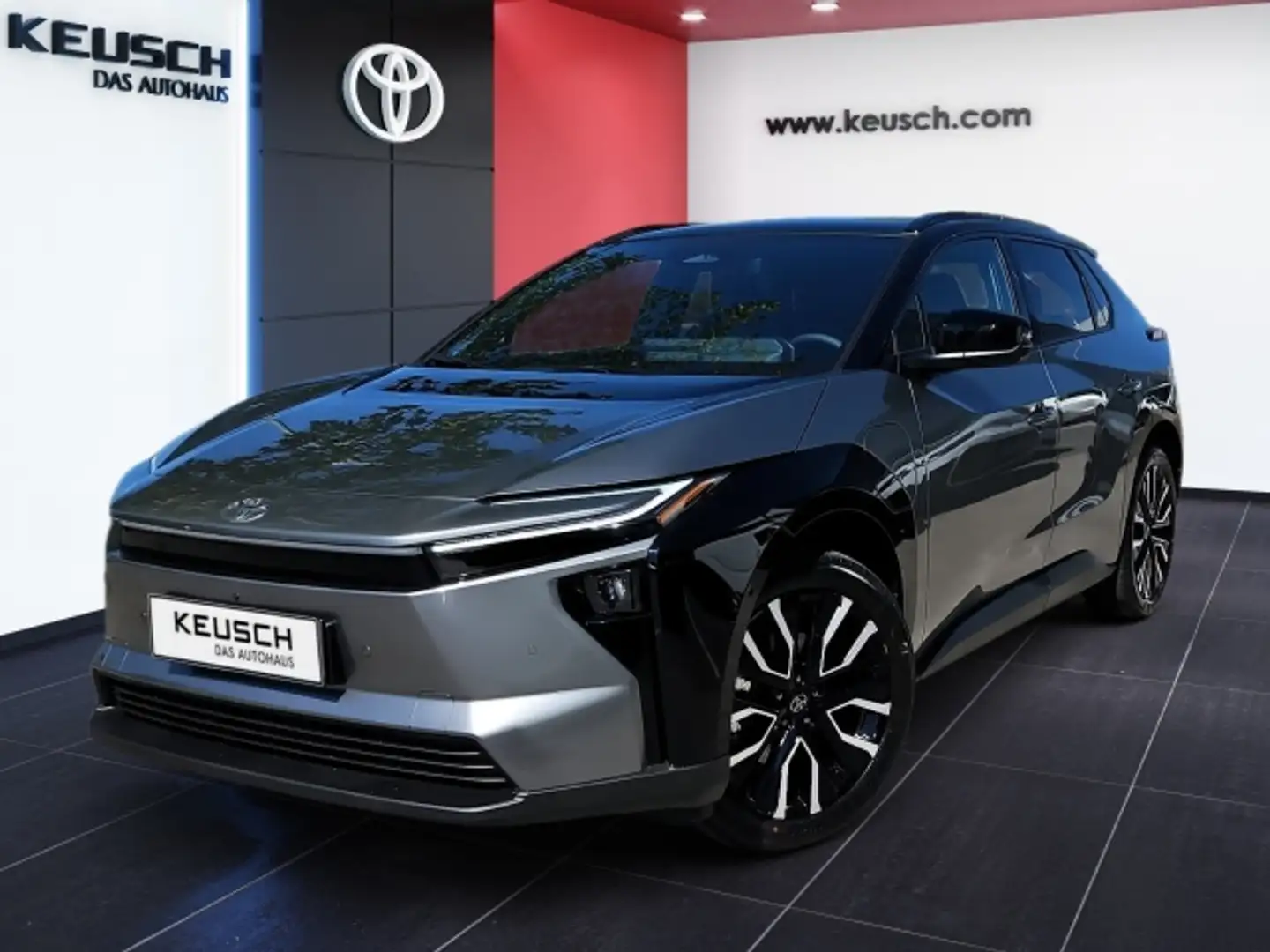 TOYOTA Bz4x