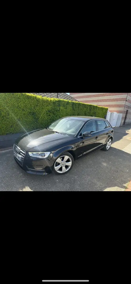 Audi A3 SportBack 2.0 TDI Design Edition S-Tronic A - 2