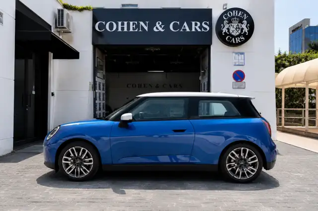 Mini Cooper Cooper view 4