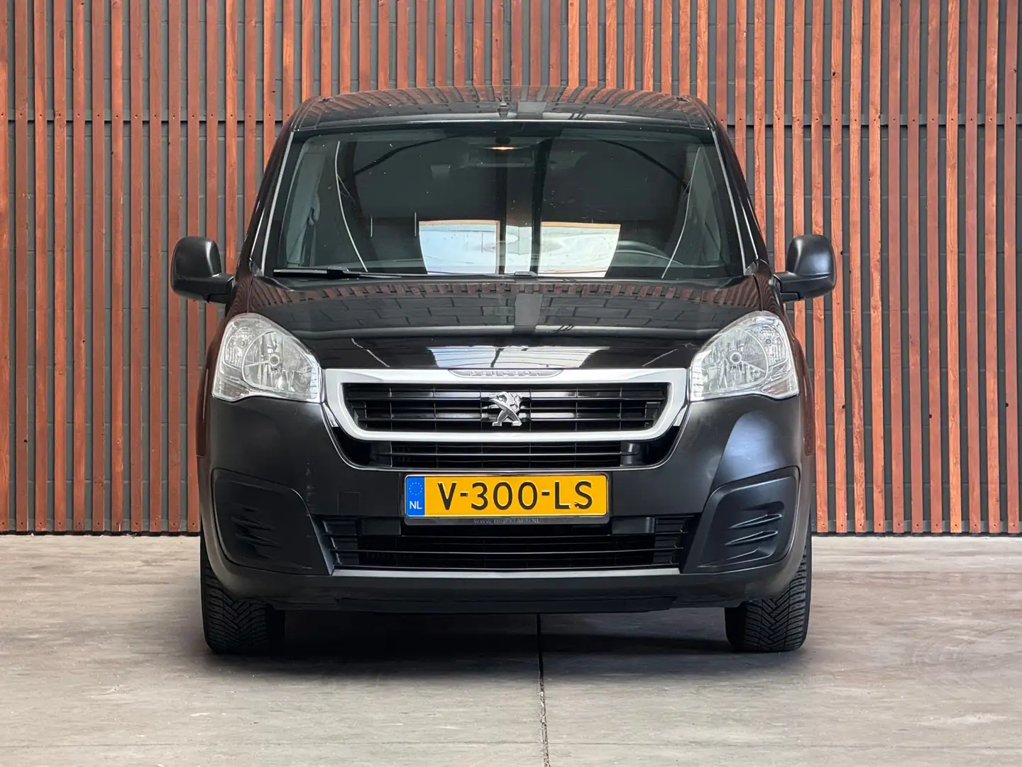 Peugeot Partner 120 1.6 BlueHDi 100 L1 Premium S&S AUT-CRUISE-PDC- Noir - 2