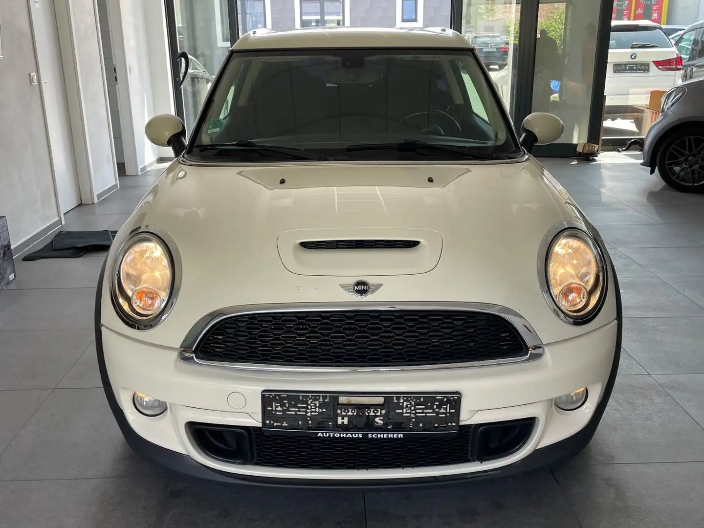 MINI Cooper SD Clubman -Harman&Kardon-Navigation-Klima Weiß - 2