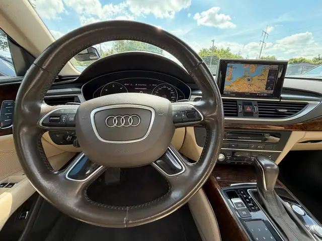 Audi A7 view 9