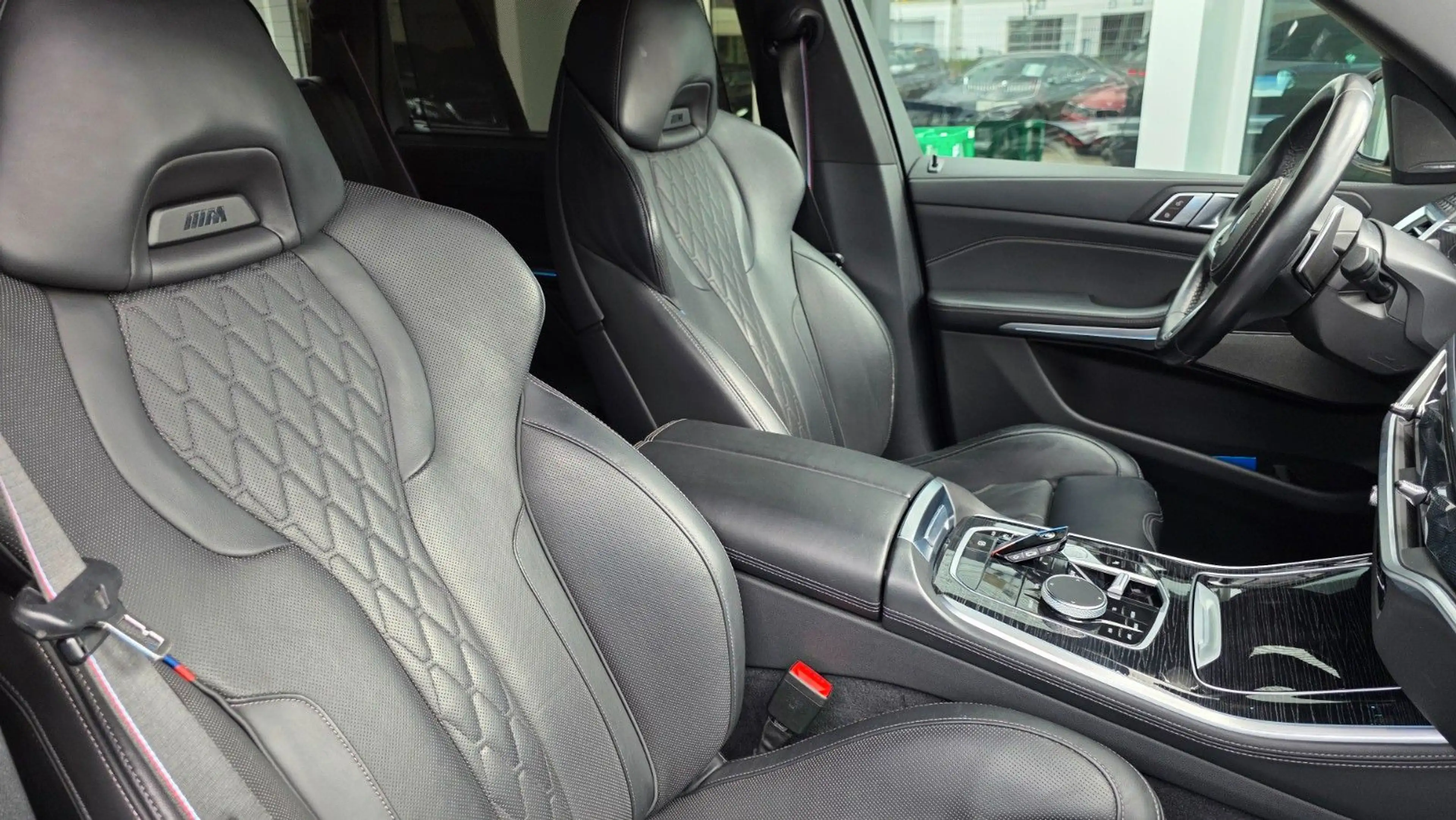 BMW X5 40 d xDrive M Sport/Iconic Glow/***** — photo 14