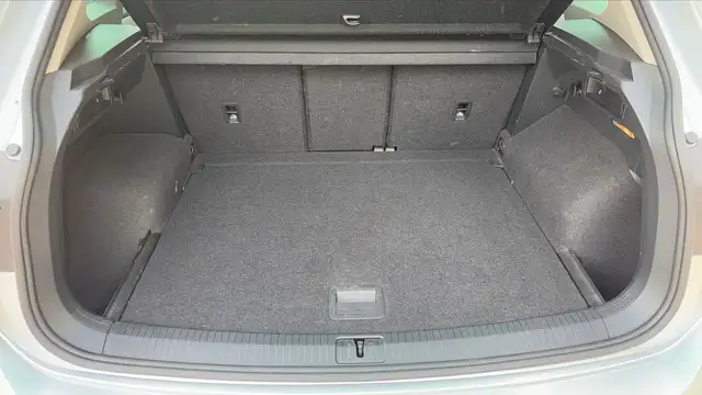 Volkswagen Tiguan view 14