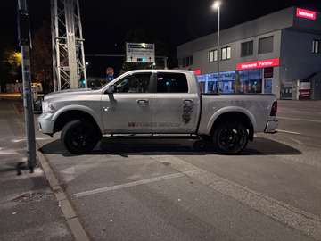 Big Horn SLT Crew Cab 3.6 V6 Pentastar 4x4