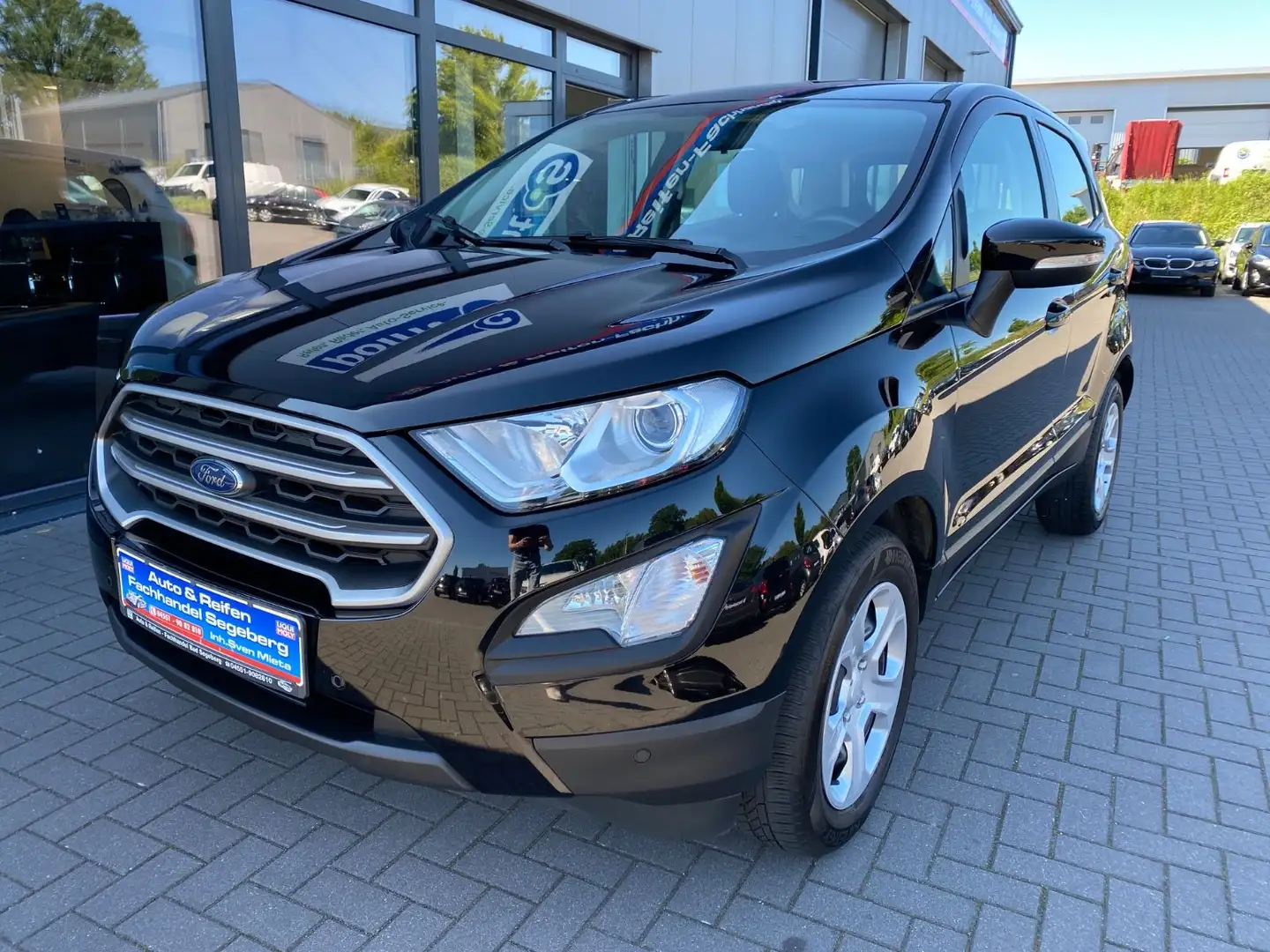 Ford EcoSport 1.0 EcoBoost Trend*PDC*KLIMA*MOTOR NEU Zwart - 1