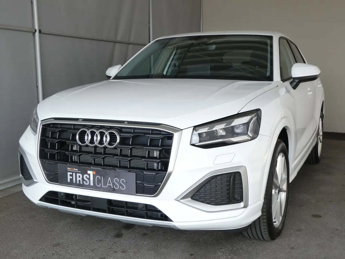 Audi Q2 30 TFSI admired Weiß - 1