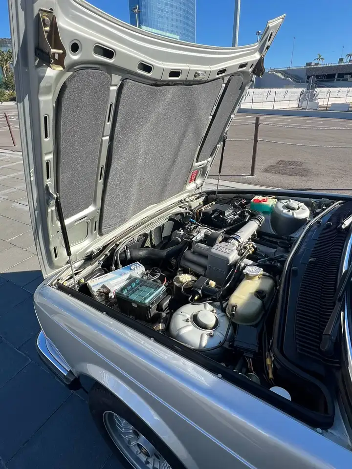BMW 745i Aut., foto 10