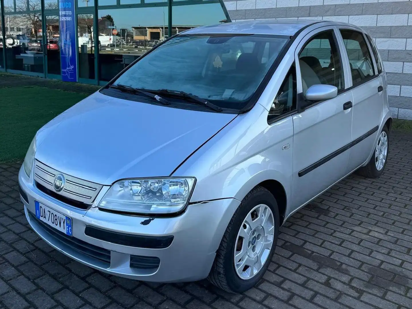 Fiat Idea Idea 1.3 mjt 16v Emotion Ezüst - 2