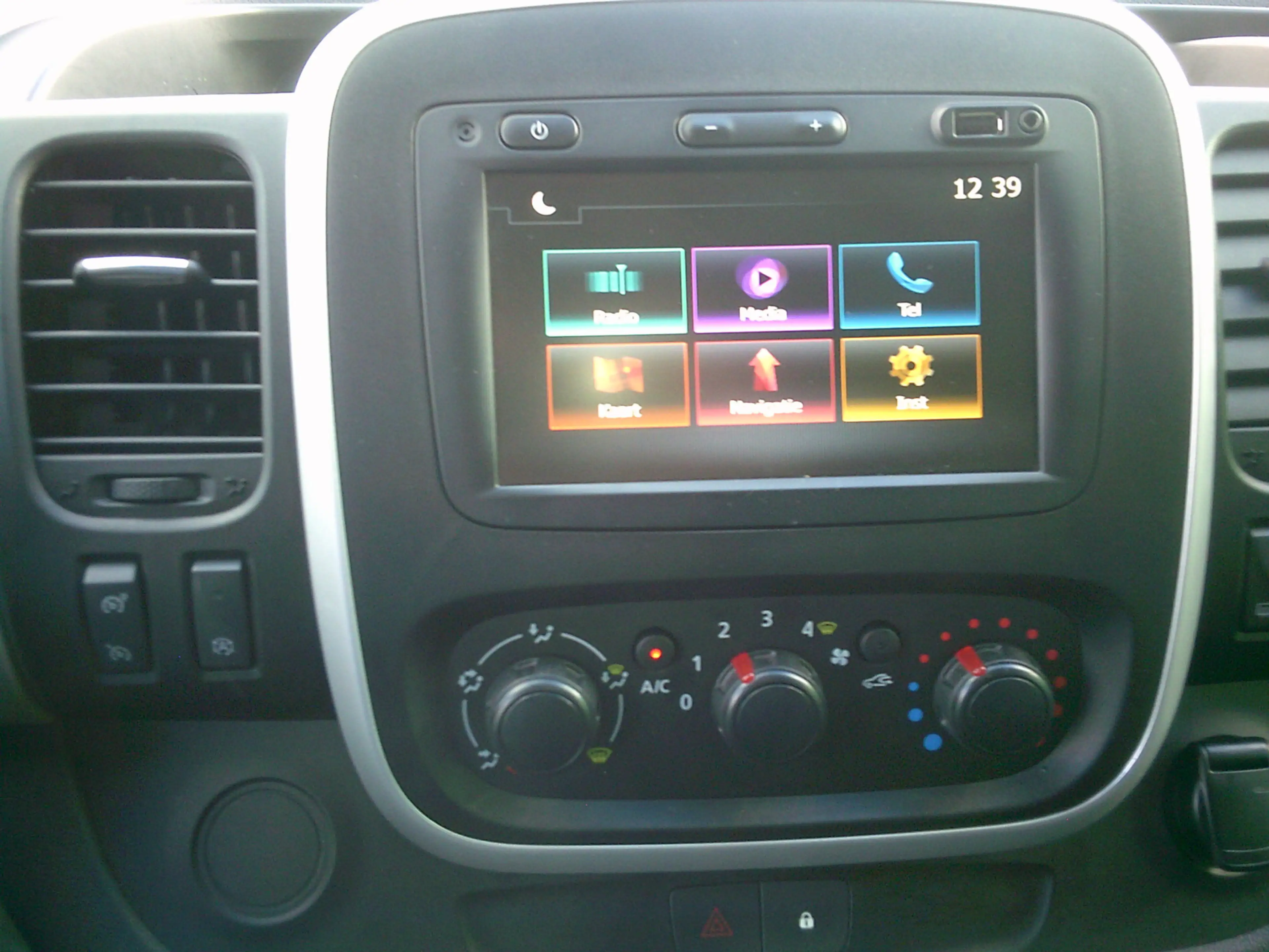 Renault Trafic 1.6 dCi T27 L1H1 Comfort Energy VOORZIEN VAN AIRCO — photo 12