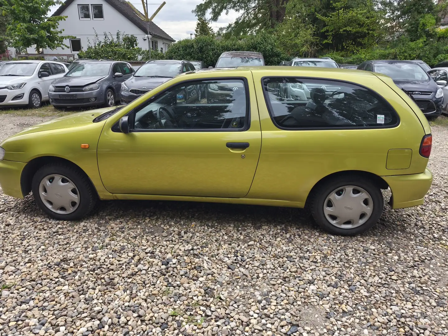 Nissan Almera Almera 1.4 S Zielony - 2