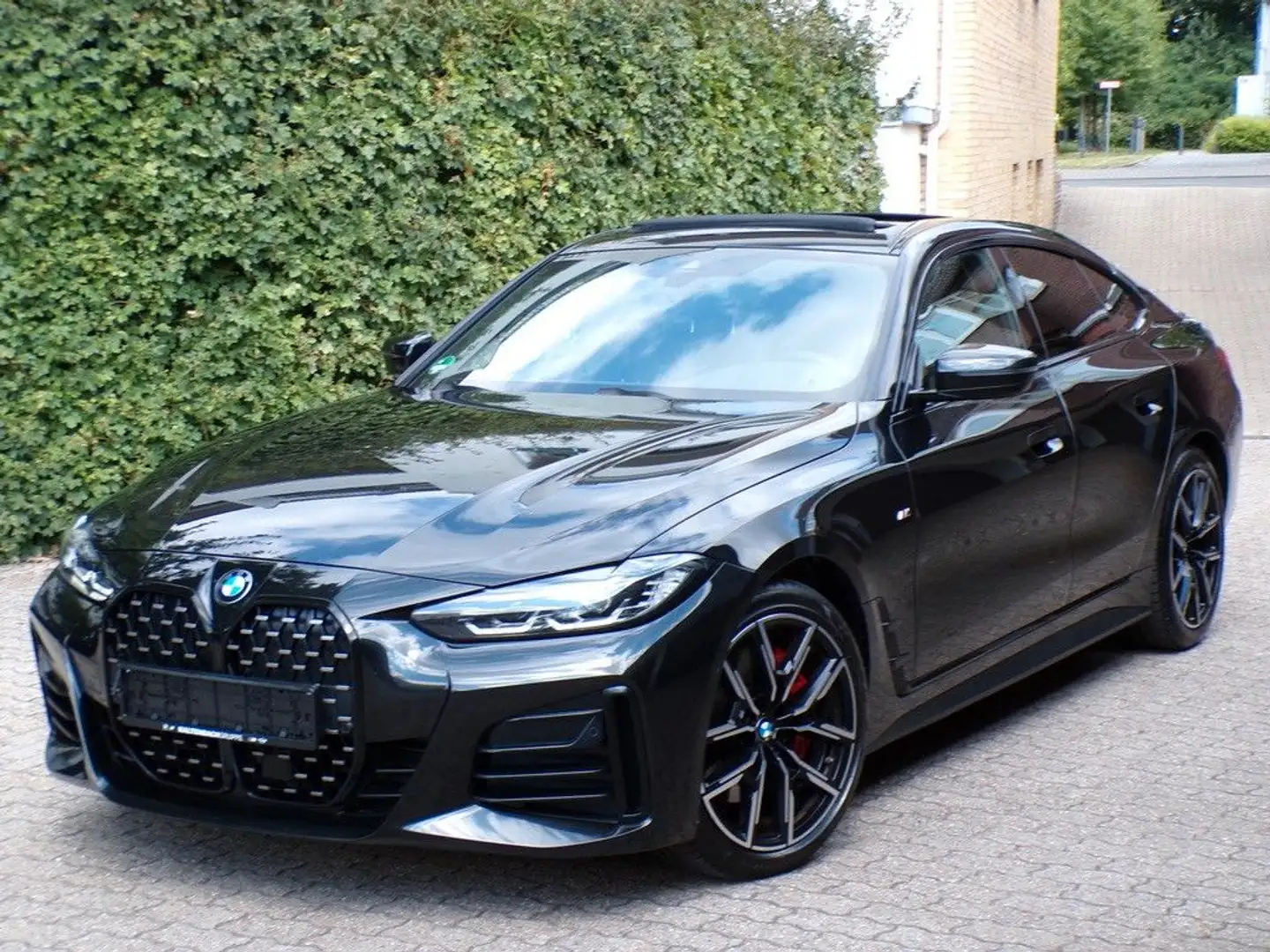 BMW 420 d xDrive Gran Coupe"M Sport"Pano/F1/Kam/Live Zwart - 1