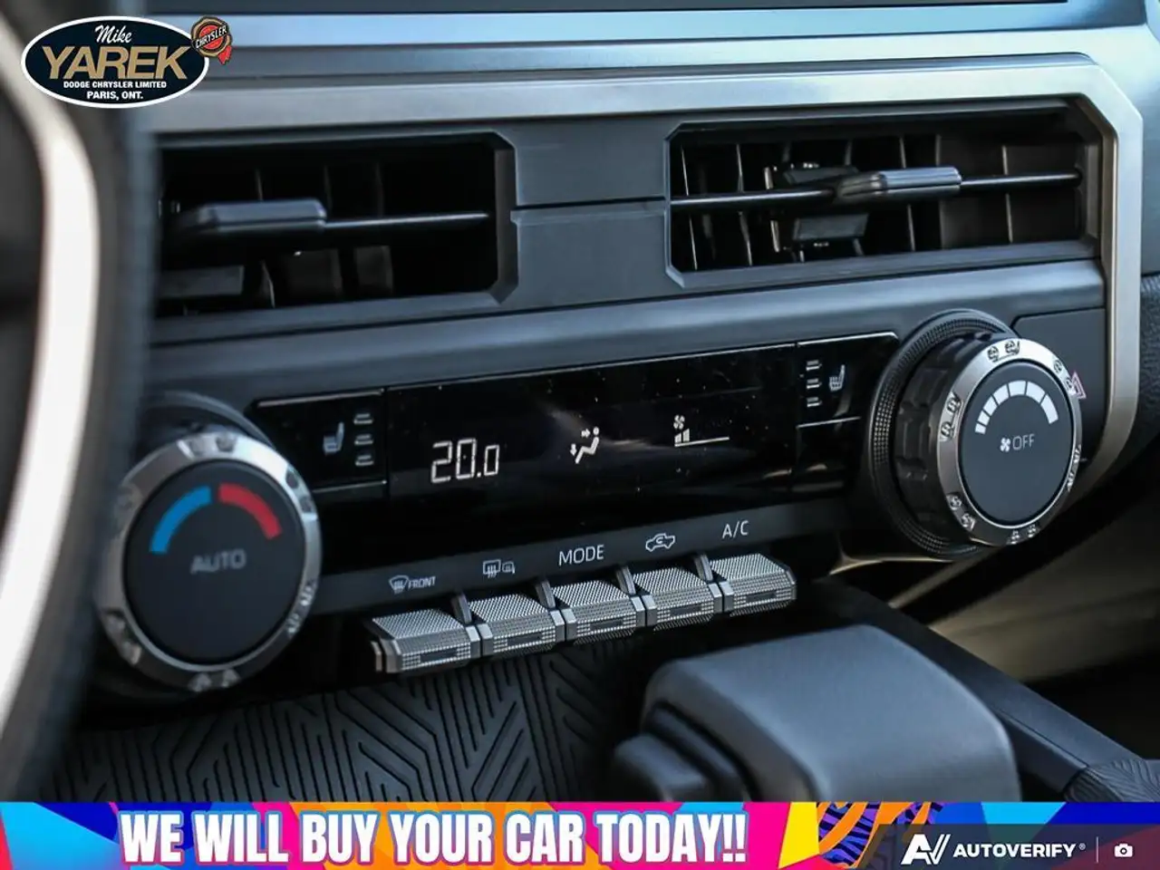 Toyota Tacoma снимка Toyota Tacoma
