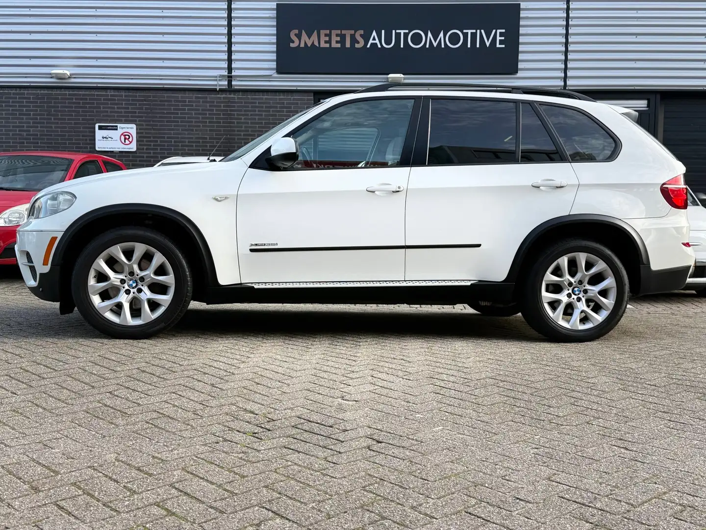 BMW X5 XDrive35i High Executive,Automaat,Pano,youngtimer - 1
