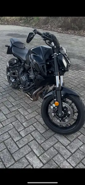 Yamaha MT-07 - foto 2