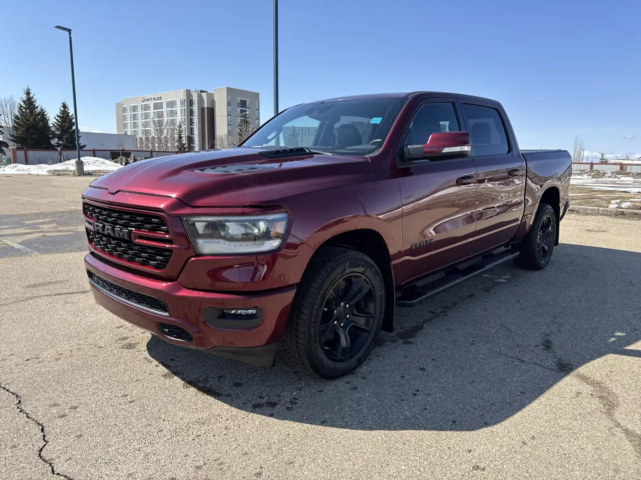 RAM 1500 снимка RAM 1500