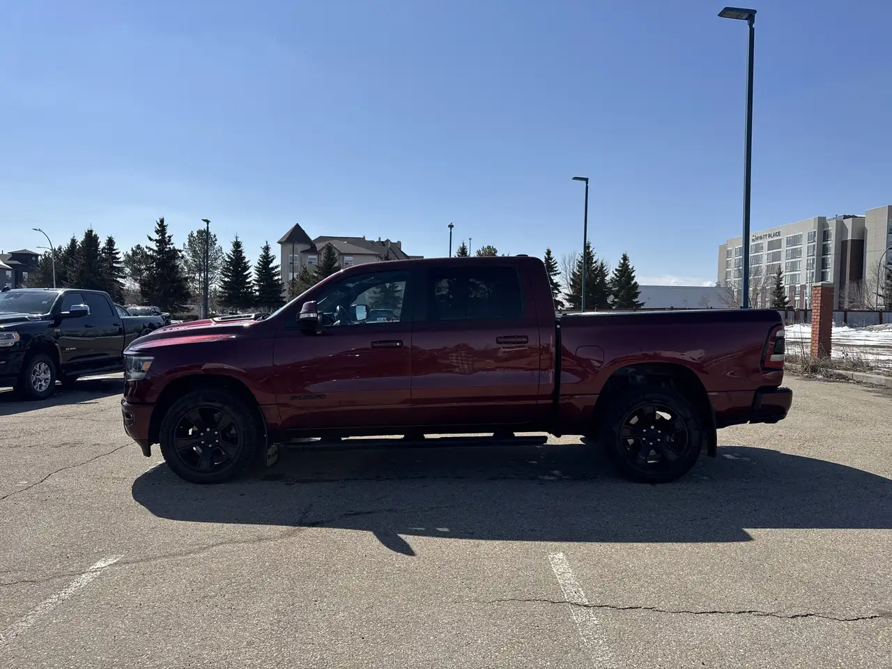 RAM 1500 снимка RAM 1500