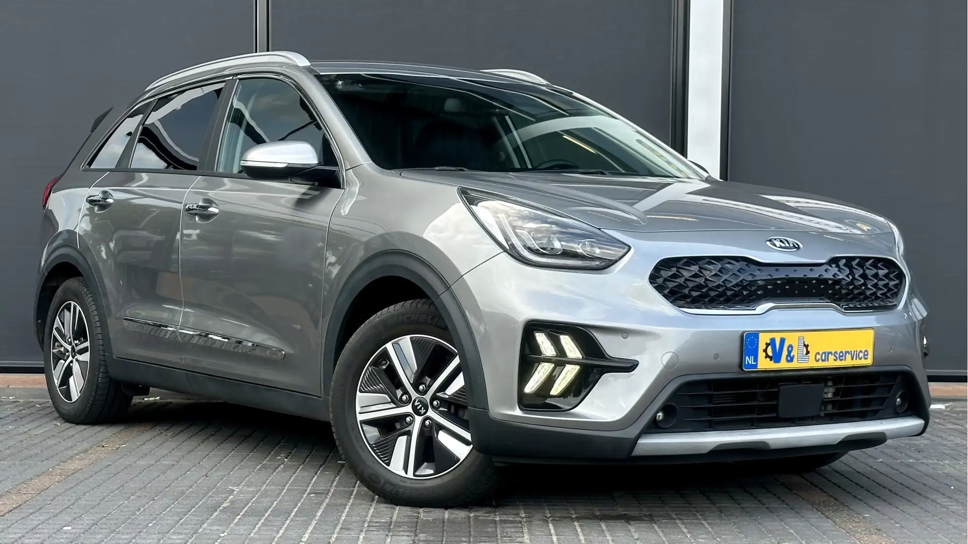 Kia Niro 1.6 GDi PHEV ExecutiveLine / Stoel/stuurverwr. / A Grigio - 1