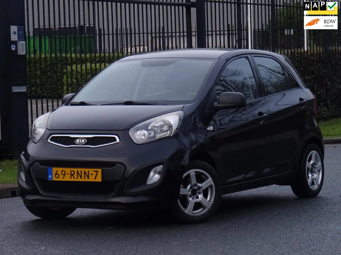 Kia Picanto 1.0 CVVT BJ2011 5-DEURS NAP/APK 2026 Zwart - 1