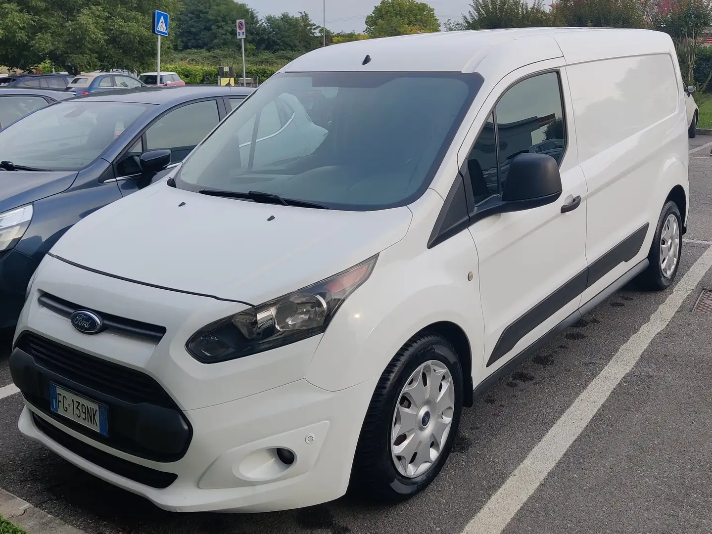 Ford Transit Connect 1.5 TDCi 100CV PL (L2) Furgone Trend (74 kw) Fehér - 1