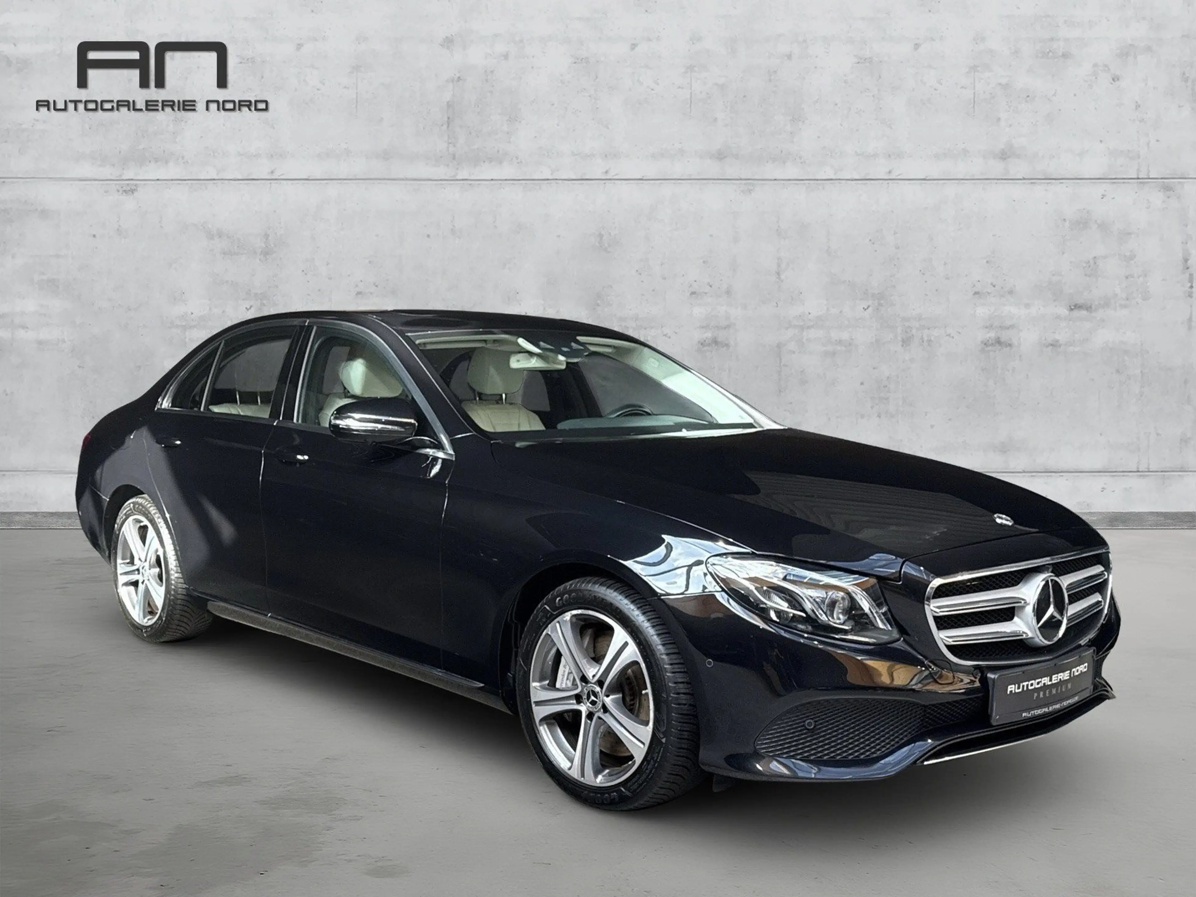 Mercedes-Benz E 400 d 4M Pano+Distronic+HUD+WideS+Soft+360° — photo 5
