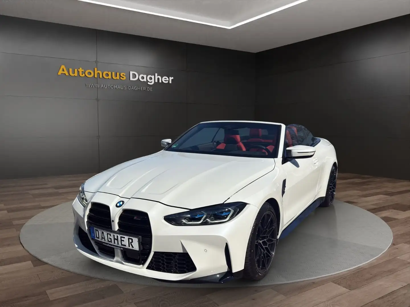BMW M4 Baureihe M4 Cabrio G83 xDrive Competition Weiß - 1