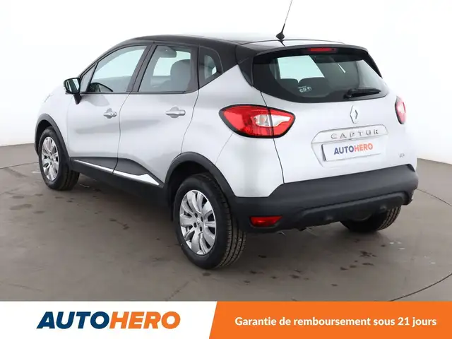 Renault Captur view 4