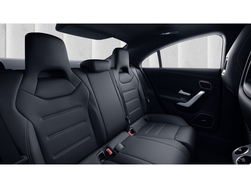 Mercedes-Benz CLA 35 AMG CLA 35 4M AMG Aerodynamik Pano Burmester Head-up — photo 7