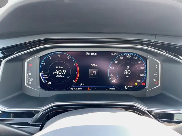 Volkswagen Polo view 10