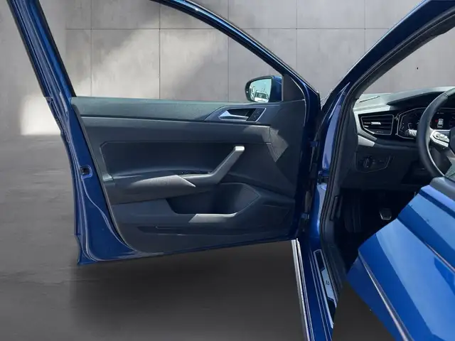 Volkswagen Polo view 14