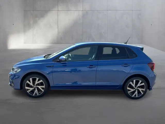Volkswagen Polo view 2