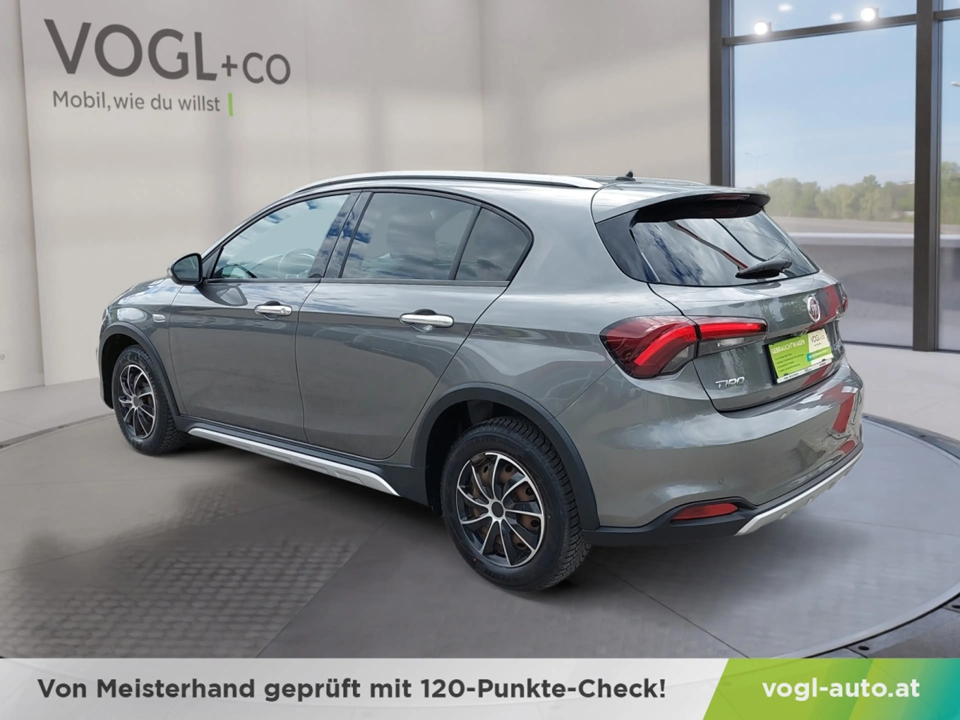 Fiat Tipo Cross FireFly Turbo 100 — photo 3