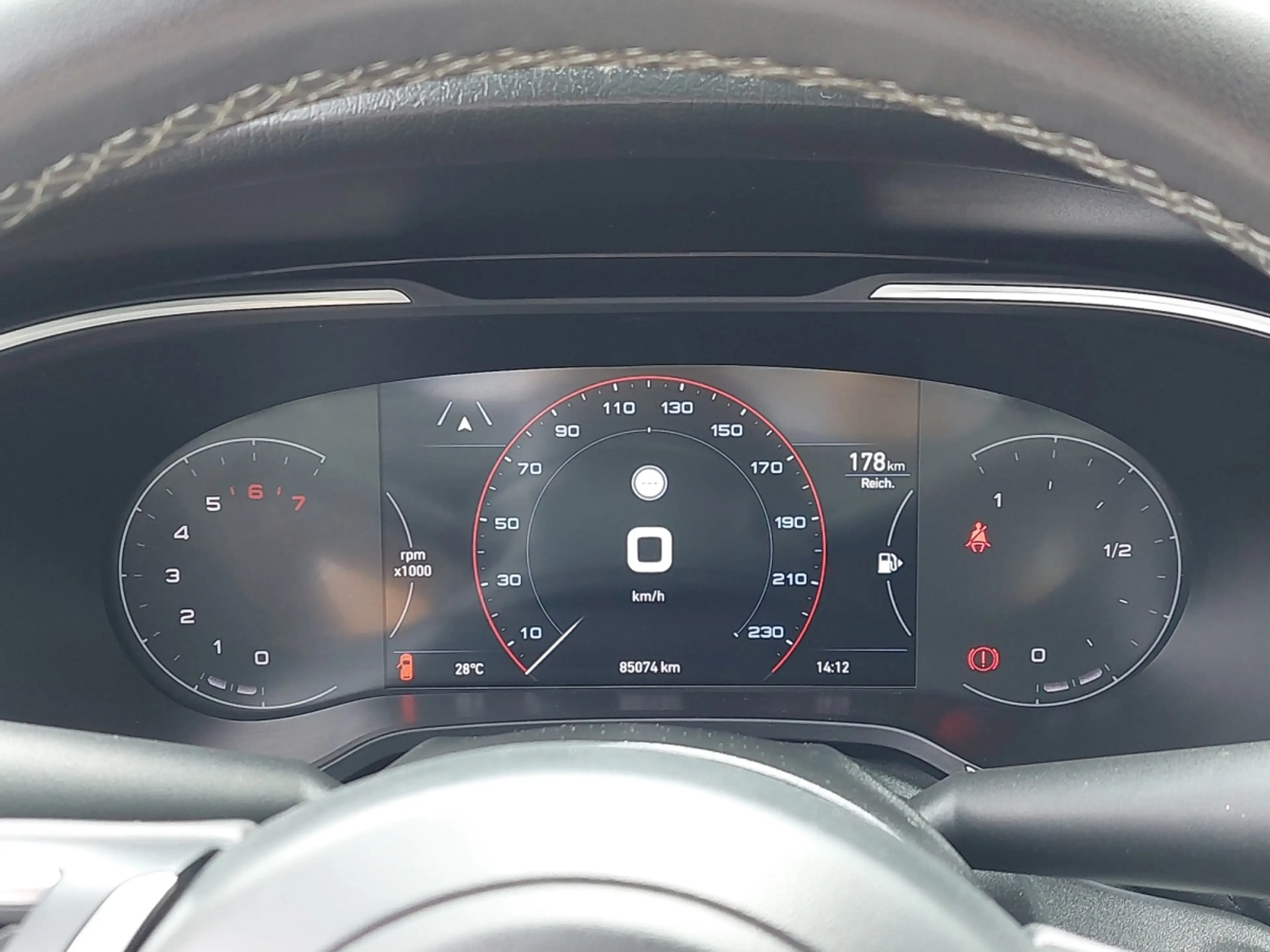 Fiat Tipo Cross FireFly Turbo 100 — photo 15