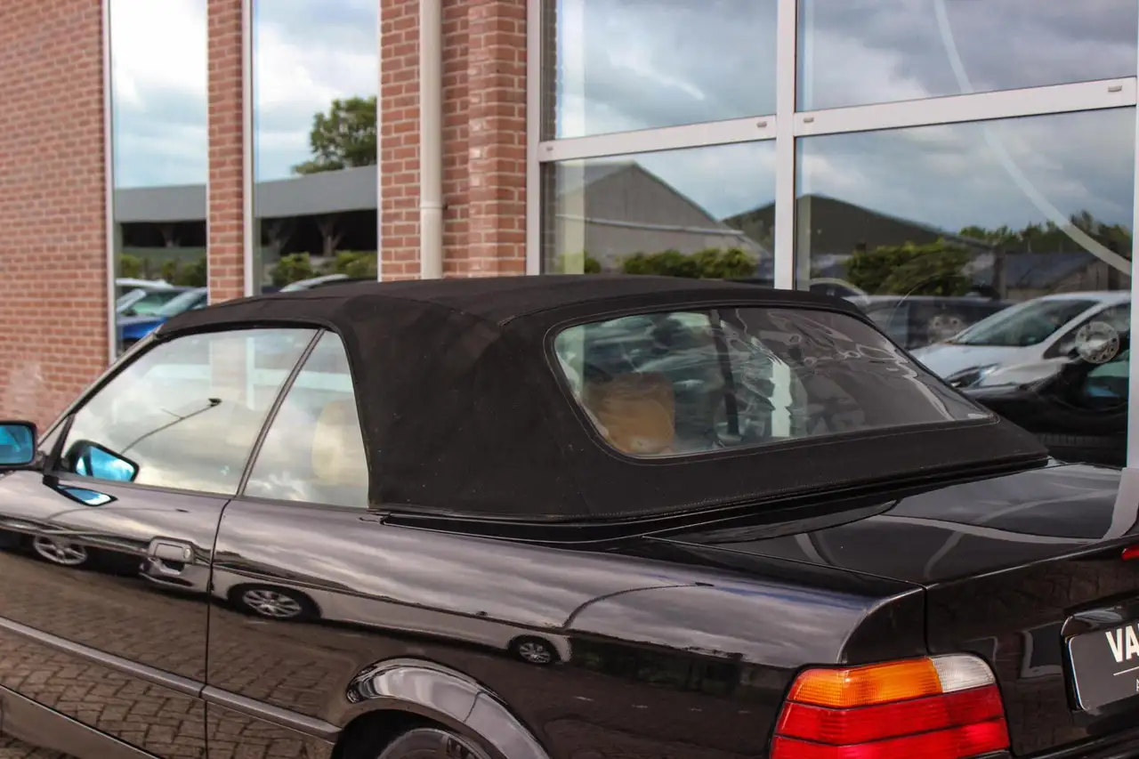 BMW 318 3-serie Cabrio 318i Executive | Origineel NL | Cru, foto 8