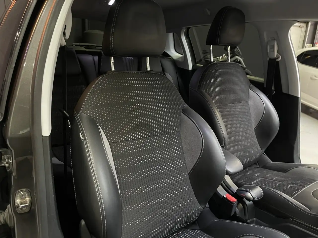 Peugeot 2008 2008 — photo 13